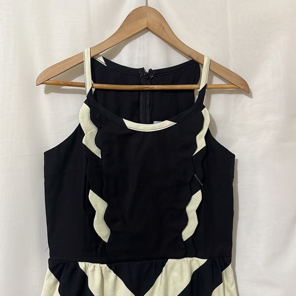 Judith March Black and Cream Striped Dress a106 - Picture 2 of 5